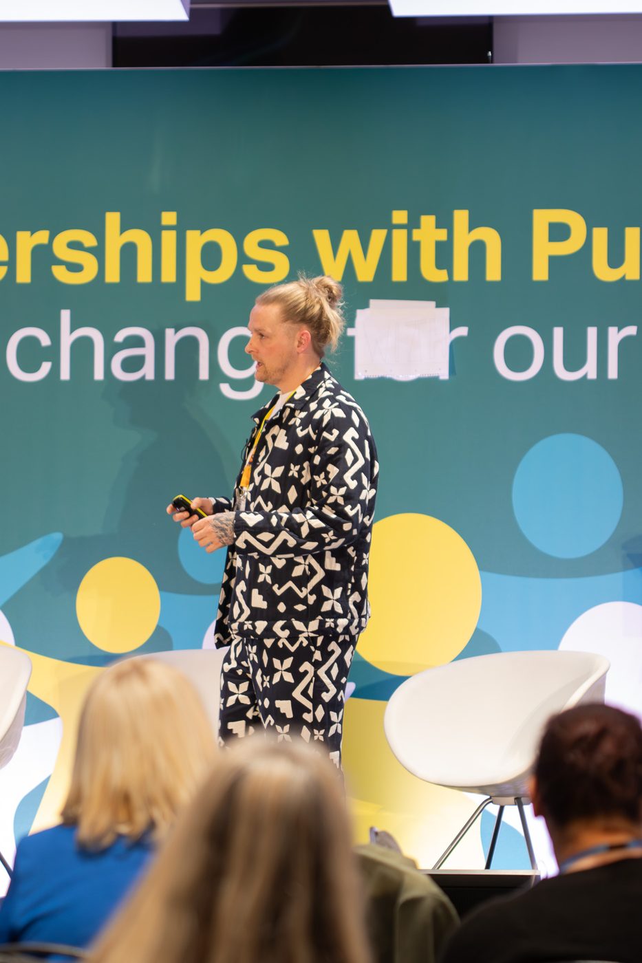 Luke presenting at the NAVSH annual conference 2025
